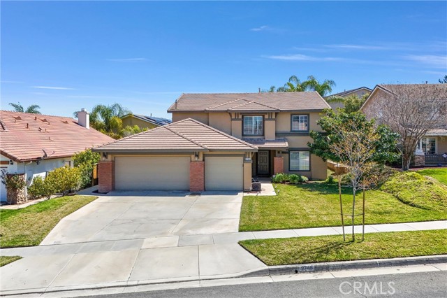 Detail Gallery Image 1 of 53 For 2745 S Buena Vista Ave, Corona,  CA 92882 - 4 Beds | 2/1 Baths