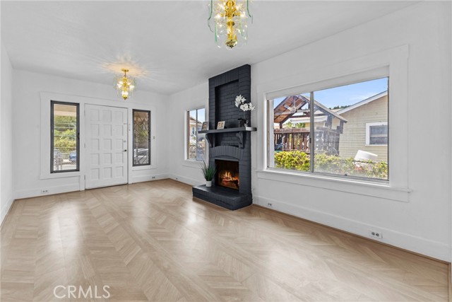 Detail Gallery Image 7 of 51 For 431 Cuyamaca Ave, San Diego,  CA 92113 - 6 Beds | 4 Baths