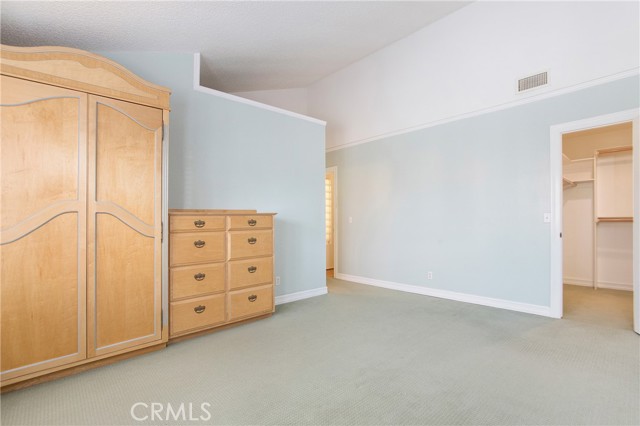 Detail Gallery Image 12 of 33 For 224 17th St, Huntington Beach,  CA 92648 - 4 Beds | 2/1 Baths