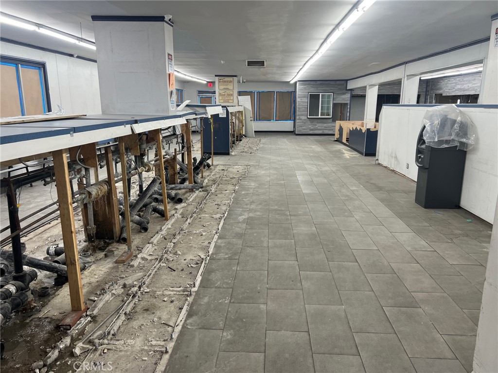 MLS #WS25126041 img 5