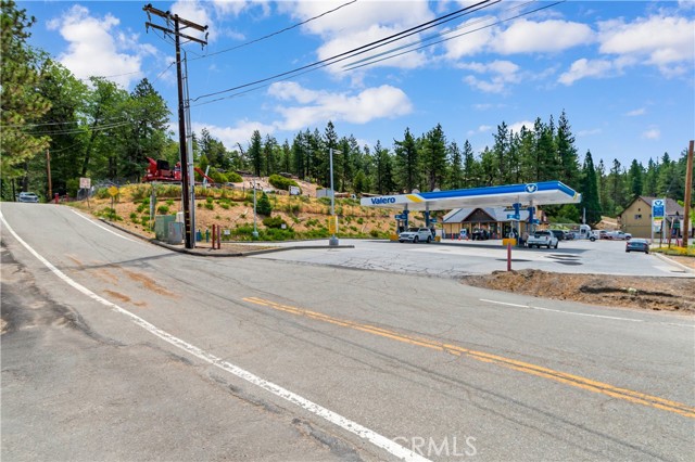 Image 12 of 23 For 32765 Hilltop Boulevard
