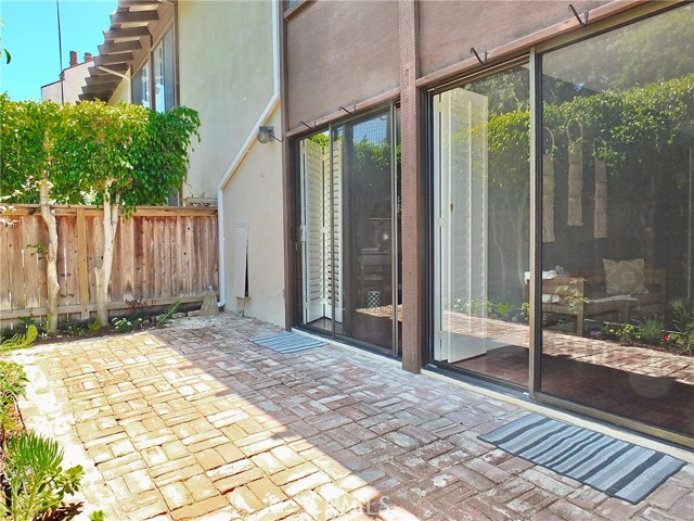 2322 Palos Verdes Dr, Palos Verdes Estates, California 90274, 2 Bedrooms Bedrooms, ,2 BathroomsBathrooms,Residential,Sold,Palos Verdes Dr,PW22146217