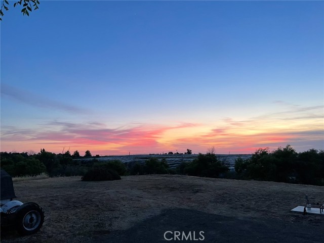 29578 Diane Way, Madera CA: https://media.crmls.org/medias/b7158472-2dad-457e-a5e4-3cb39a21e1c1.jpg