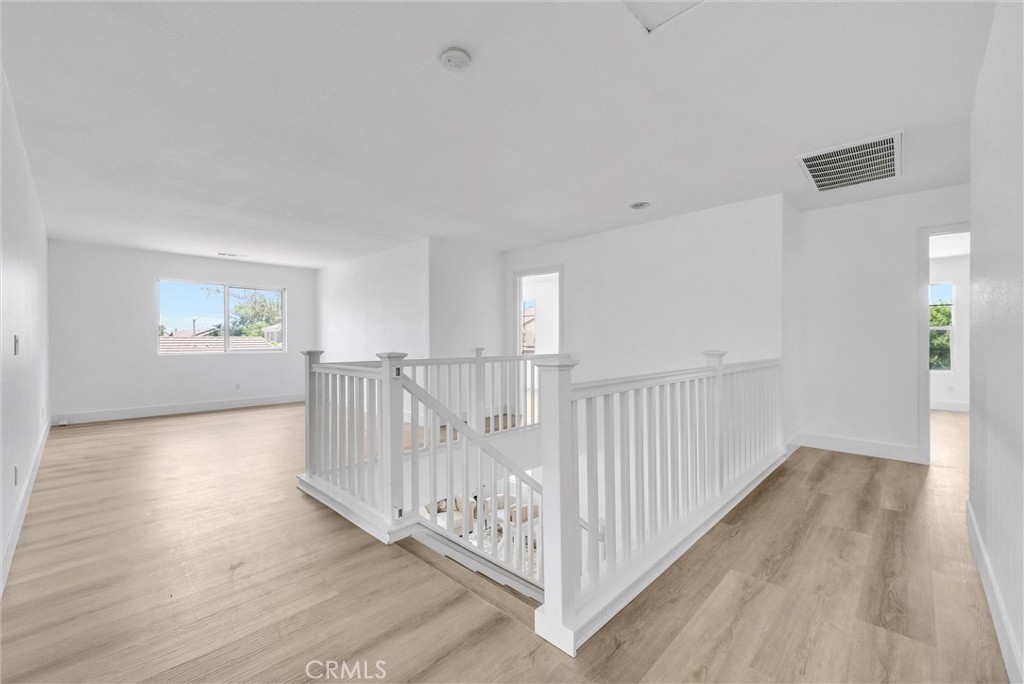 MLS #OC25151205 img 18