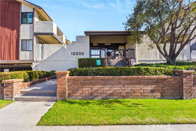 Front Image Thumbnail for CRDW25274597