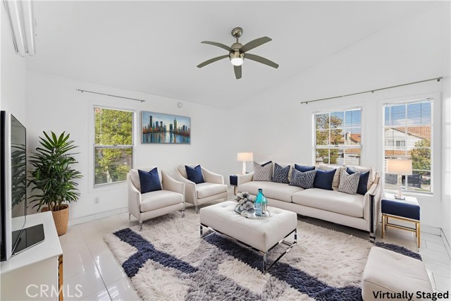 Detail Gallery Image 19 of 39 For 1020 La Salle Cir, Corona,  CA 92879 - 4 Beds | 3 Baths