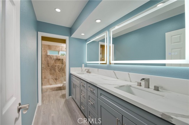 20227 Elkwood Street, Winnetka CA: https://media.crmls.org/medias/b71a9d1c-d72f-4727-8a39-b811abd7b301.jpg