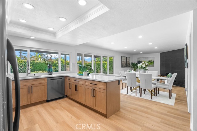 634 Pinehurst Avenue, Placentia CA: https://media.crmls.org/medias/b71b0abb-643b-4d29-8f84-1d4a5a21e74e.jpg