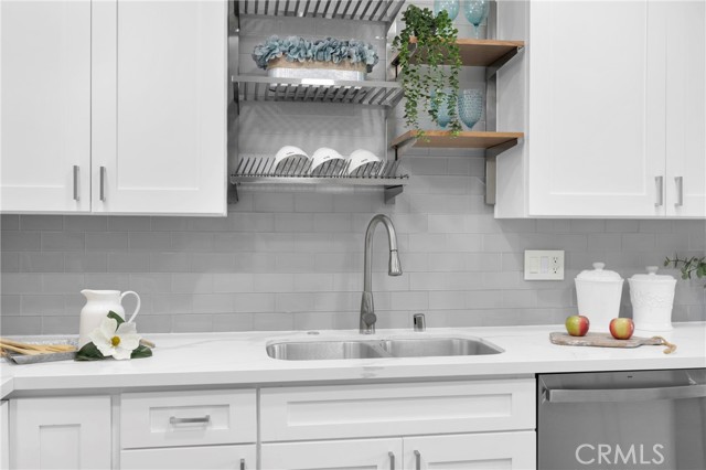 Detail Gallery Image 16 of 48 For 3675 Cypress Ln, Yorba Linda,  CA 92886 - 3 Beds | 3 Baths