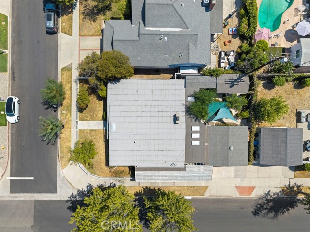 Detail Gallery Image 37 of 37 For 17156 Bullock St, Encino,  CA 91316 - 3 Beds | 2 Baths