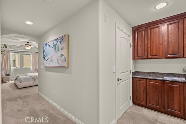 Detail Gallery Image 14 of 32 For 12044 Hoffman St #204,  Studio City,  CA 91604 - 3 Beds | 3 Baths