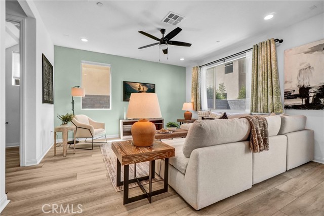 Detail Gallery Image 7 of 27 For 653 Longhorn, Rancho Mission Viejo,  CA 92694 - 3 Beds | 2/1 Baths