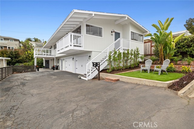 Detail Gallery Image 1 of 9 For 135 High Dr, Laguna Beach,  CA 92651 - 2 Beds | 1 Baths