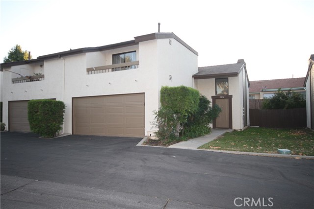 Detail Gallery Image 1 of 15 For 19072 E Country #15,  Orange,  CA 92869 - 2 Beds | 2/1 Baths