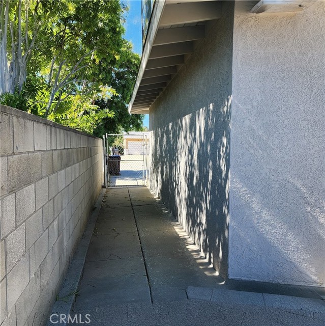 Detail Gallery Image 8 of 35 For 672 N 17th, Banning,  CA 92220 - 3 Beds | 2 Baths