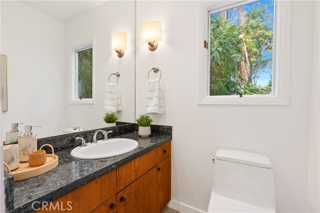 1156 S Carmelina Avenue, Los Angeles CA: https://media.crmls.org/medias/b71d429d-fb0f-402f-836b-d8ce23b60e54.jpg