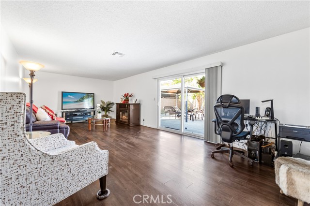 Detail Gallery Image 12 of 43 For 6601 Chapman Ave, Garden Grove,  CA 92845 - 3 Beds | 1/1 Baths