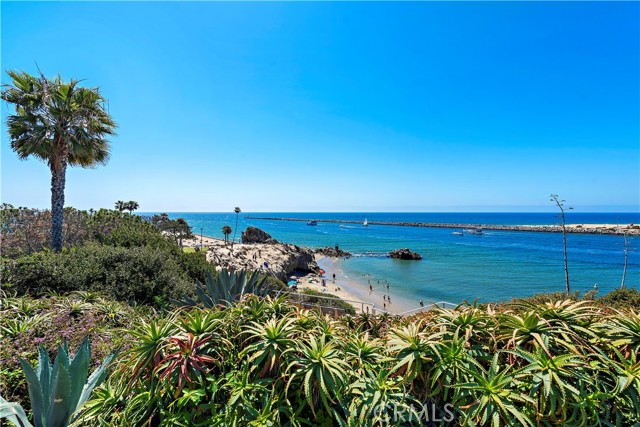 Detail Gallery Image 25 of 29 For 2741 Bungalow Pl, Corona Del Mar,  CA 92625 - 2 Beds | 2 Baths