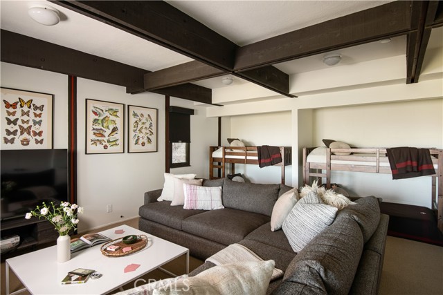 Detail Gallery Image 21 of 27 For 287 Grizzly, Lake Arrowhead,  CA 92352 - 3 Beds | 2/1 Baths