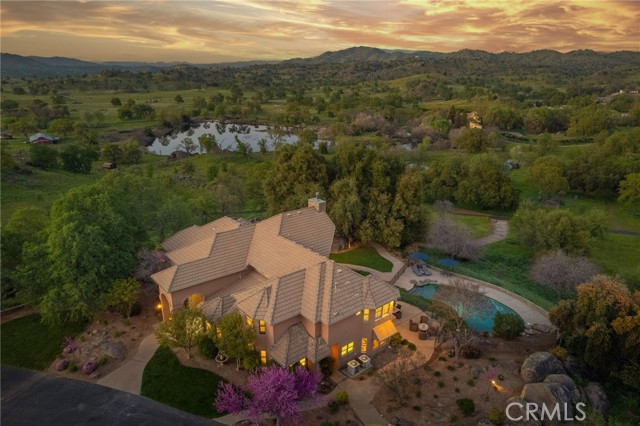 Detail Gallery Image 35 of 75 For 16115 Deer Path, Clovis,  CA 93619 - 5 Beds | 3/1 Baths