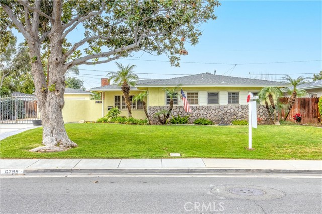 Detail Gallery Image 6 of 41 For 6795 Glacier, Riverside,  CA 92506 - 3 Beds | 2 Baths