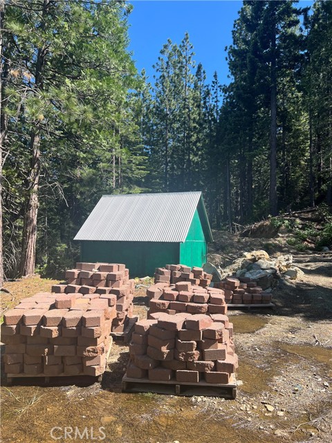 18727 Skyway, Stirling City CA: https://media.crmls.org/medias/b7202c26-a715-41aa-995b-e37e8c87c4c2.jpg