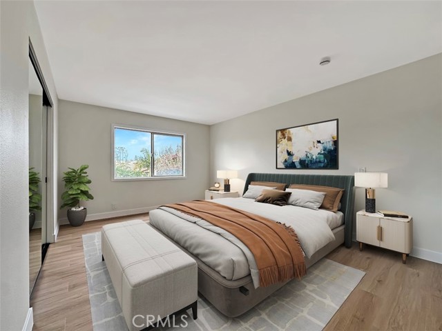 Image 15 of 33 For 9948 Del Rio