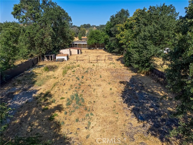 9742 Bonham Road, Lower Lake CA: https://media.crmls.org/medias/b7215d5a-05b9-453b-962b-5c0f0d5e28a9.jpg