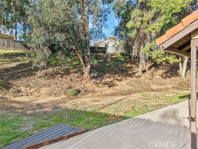 25646 Javier Place, Moreno Valley CA: https://media.crmls.org/medias/b721efcf-658e-4d5a-b38c-f0d48484a341.jpg