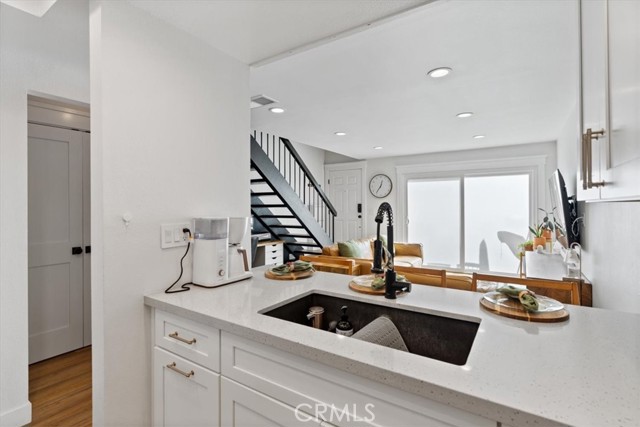 16873 Donwest, Tustin CA: https://media.crmls.org/medias/b7222bf3-a193-43a5-a40d-3ecad32b4695.jpg