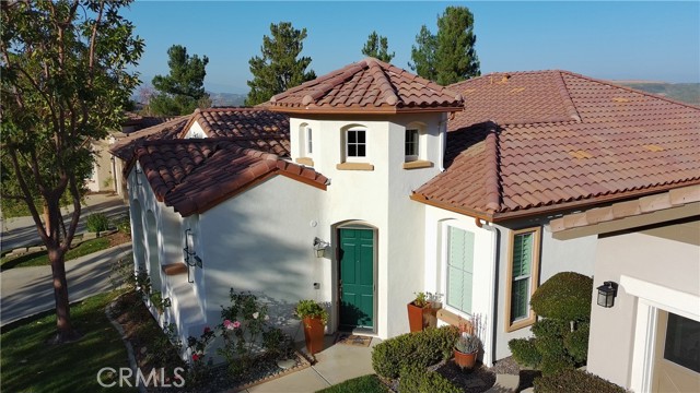 Detail Gallery Image 2 of 50 For 24622 Gleneagles, Corona,  CA 92883 - 2 Beds | 2/1 Baths