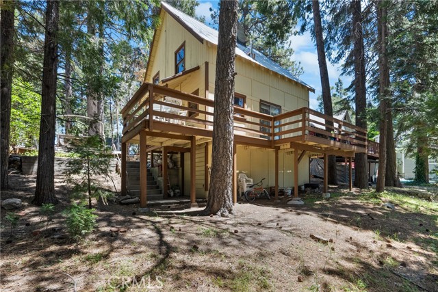 26251 Alpine Lane, Twin Peaks CA: https://media.crmls.org/medias/b7232267-2584-4985-bfa1-b64bf4bd72c8.jpg