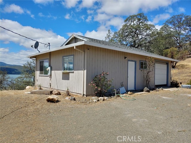 Detail Gallery Image 7 of 30 For 13050 Carter Ln #1,  Clearlake,  CA 95422 - 5 Beds | 4 Baths