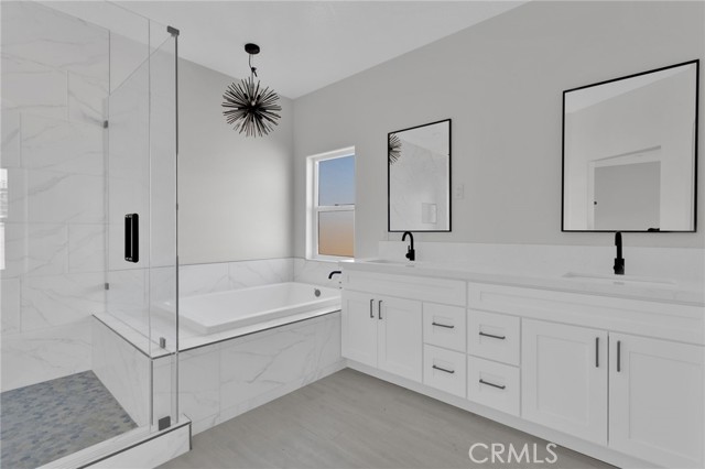 Detail Gallery Image 18 of 50 For 16339 Rimrock Rd. Rd, Apple Valley,  CA 92307 - 4 Beds | 3/1 Baths