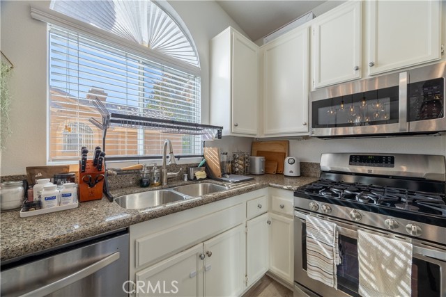 Detail Gallery Image 8 of 35 For 19431 Rue De Valore 37a,  Lake Forest,  CA 92610 - 2 Beds | 2 Baths