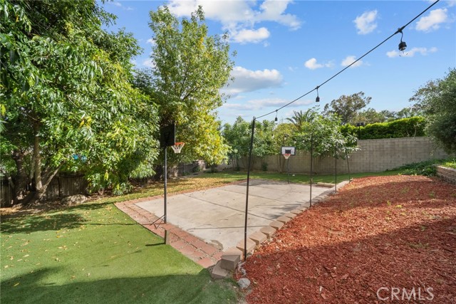 Detail Gallery Image 47 of 51 For 5156 Campo, Woodland Hills,  CA 91364 - 5 Beds | 4 Baths