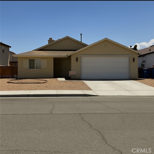 Detail Gallery Image 1 of 26 For 11801 Harwood Rd, Victorville,  CA 92392 - 4 Beds | 2 Baths