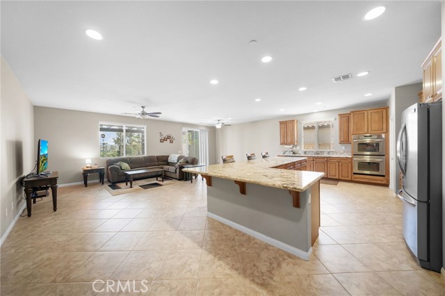 Detail Gallery Image 7 of 74 For 35638 Desert Rose Way, Lake Elsinore,  CA 92532 - 3 Beds | 2 Baths