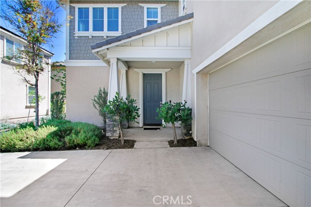 Detail Gallery Image 4 of 48 For 3218 E Olympic Dr, Ontario,  CA 91762 - 4 Beds | 3 Baths