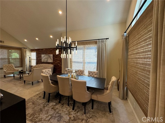 6 Lakeridge, Rancho Santa Margarita CA: https://media.crmls.org/medias/b727d87d-e33d-483c-8125-41c66ecd0aa4.jpg