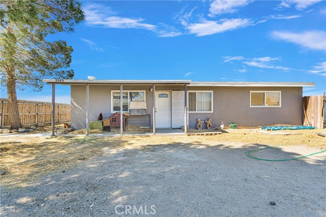 Detail Gallery Image 1 of 41 For 9989 Hope Ln, Lucerne Valley,  CA 92356 - 3 Beds | 1 Baths