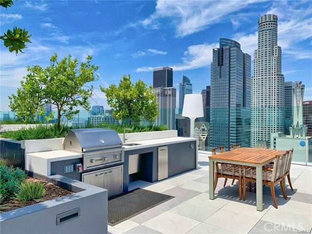 Detail Gallery Image 28 of 40 For 400 S Broadway #1703,  Los Angeles,  CA 90013 - 2 Beds | 2 Baths