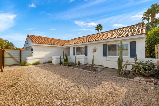 Detail Gallery Image 12 of 51 For 1479 E Francis Dr, Palm Springs,  CA 92262 - 3 Beds | 2 Baths