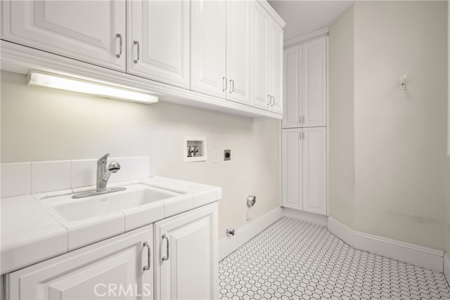 Image 37 of 50 For 755 Carriage House Drive