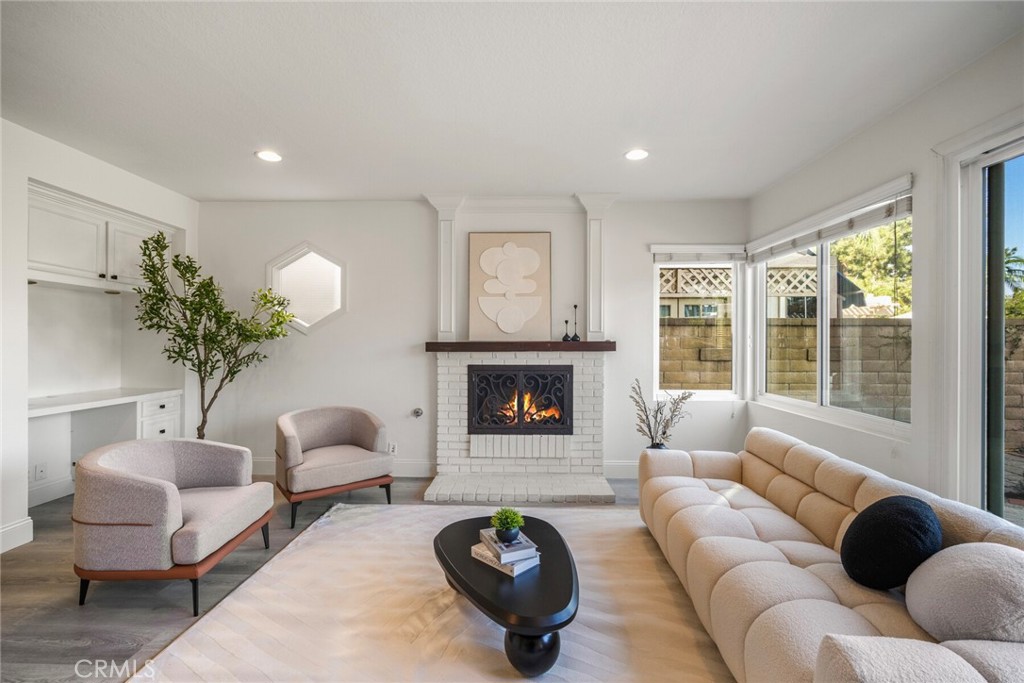 B72891cd 7e3c 4aee Ac1f 0f513c65f5fe