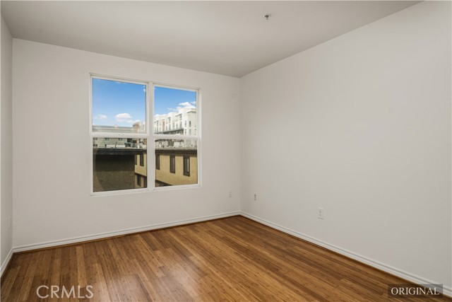 Detail Gallery Image 17 of 30 For 85 E Commonwealth Ave 3d,  Alhambra,  CA 91801 - 2 Beds | 2 Baths