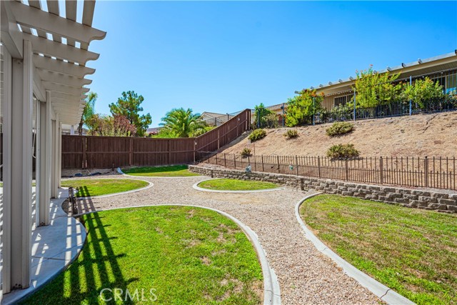 Detail Gallery Image 38 of 62 For 141 Mccarron Way, Hemet,  CA 92545 - 2 Beds | 2 Baths