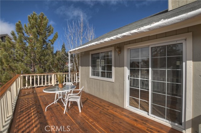 747 Boulder Bay, Big Bear Lake CA: https://media.crmls.org/medias/b72b3409-8368-410c-a98b-88275313938d.jpg