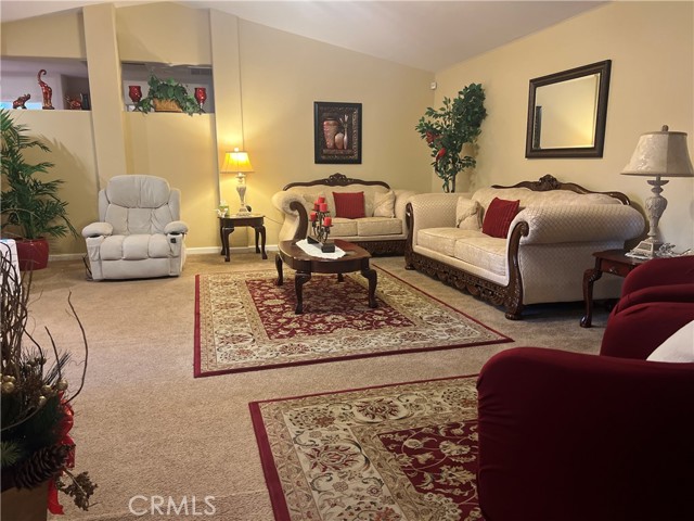 Detail Gallery Image 6 of 25 For 6168 W Scott Ave, Fresno,  CA 93723 - 4 Beds | 2/1 Baths