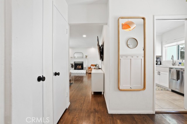 B72b3ec9 0aa9 47ca A059 7a57ba962096